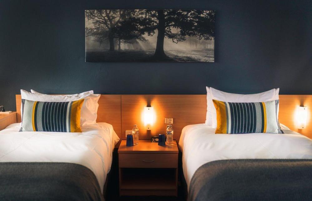 Signature Deluxe Twin Room